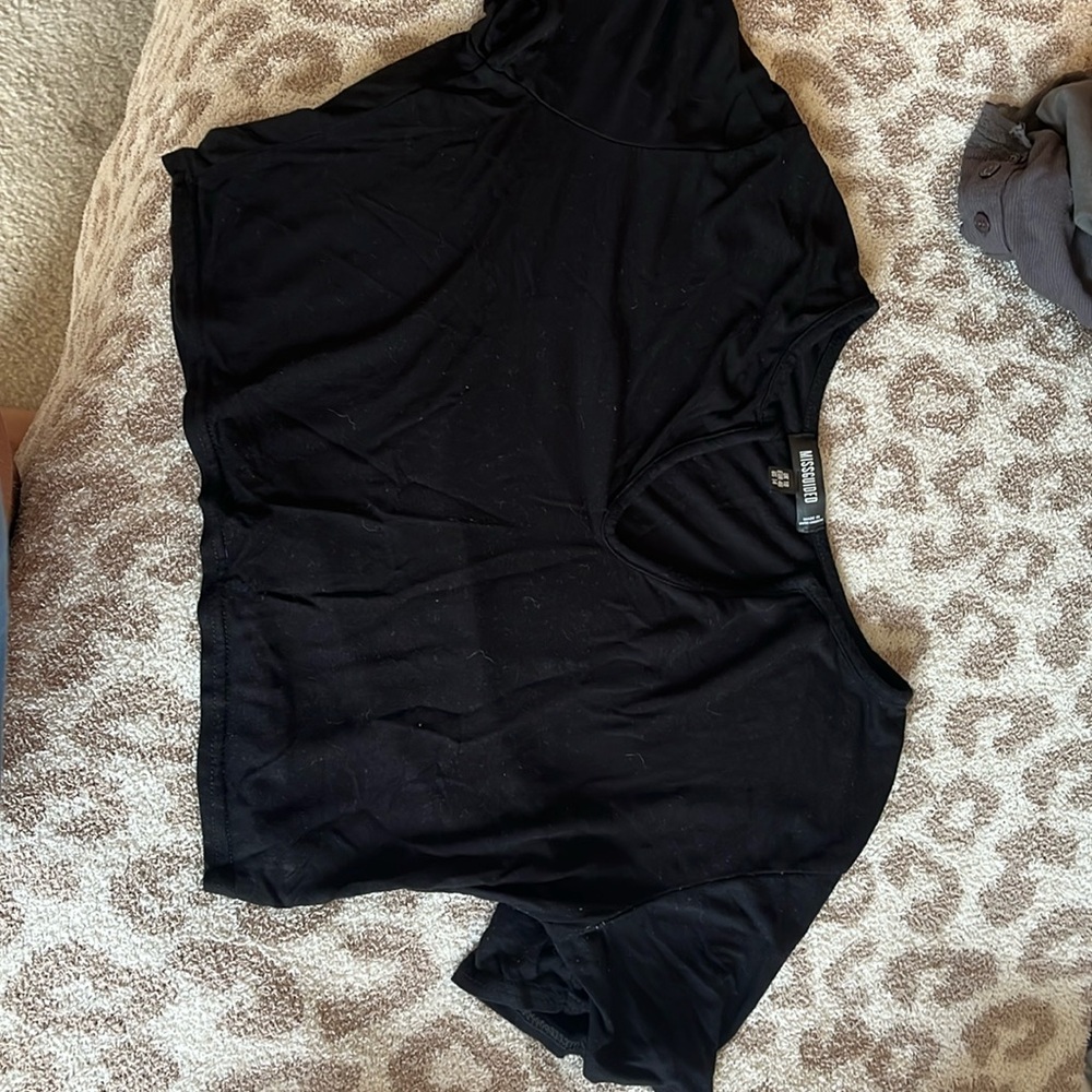 Missguided Black Cropped T-shirt( off the shoulder)